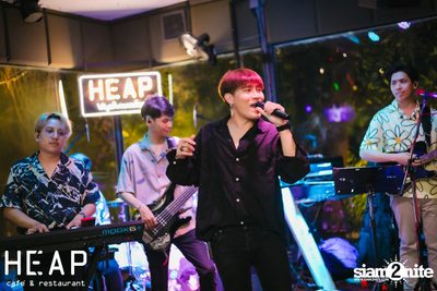 ภาพบรรยากาศครบ 6 ปี พร้อมคอนเสิร์ต Slot Machine ที่ Heap Viphavadee — photo 82
