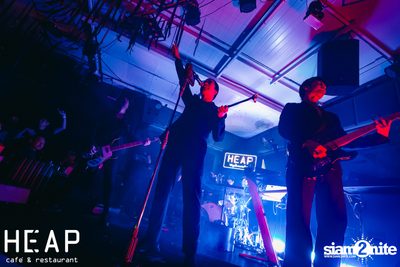ภาพบรรยากาศครบ 6 ปี พร้อมคอนเสิร์ต Slot Machine ที่ Heap Viphavadee — photo 116