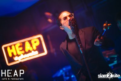 ภาพบรรยากาศครบ 6 ปี พร้อมคอนเสิร์ต Slot Machine ที่ Heap Viphavadee — photo 145