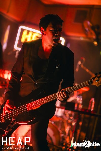 ภาพบรรยากาศครบ 6 ปี พร้อมคอนเสิร์ต Slot Machine ที่ Heap Viphavadee — photo 146