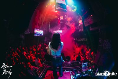 Jam ft. GENA DESOUZA / IMAGE SUTHITA at Dope & Dirty — photo 129