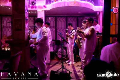 ภาพบรรยากาศงาน Pink Fiesta for Breast Cancer Awareness ที่ Havana Social — photo 2