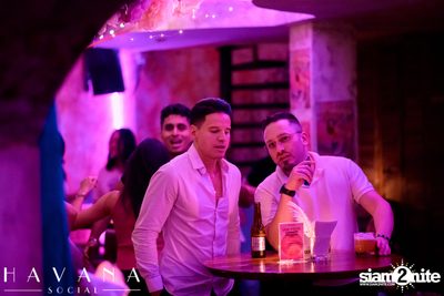 ภาพบรรยากาศงาน Pink Fiesta for Breast Cancer Awareness ที่ Havana Social — photo 7