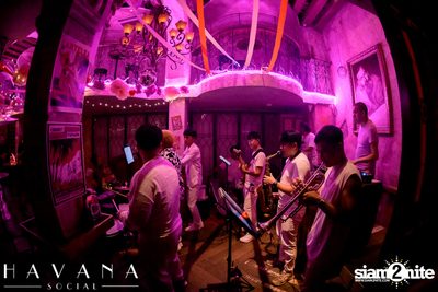 ภาพบรรยากาศงาน Pink Fiesta for Breast Cancer Awareness ที่ Havana Social — photo 11