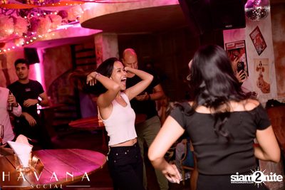 ภาพบรรยากาศงาน Pink Fiesta for Breast Cancer Awareness ที่ Havana Social — photo 19