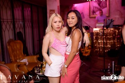 ภาพบรรยากาศงาน Pink Fiesta for Breast Cancer Awareness ที่ Havana Social — photo 45