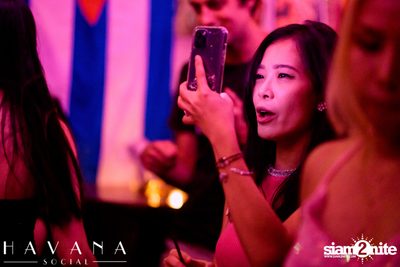 ภาพบรรยากาศงาน Pink Fiesta for Breast Cancer Awareness ที่ Havana Social — photo 63