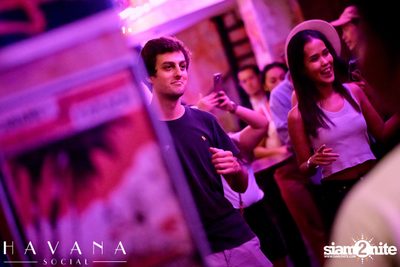 ภาพบรรยากาศงาน Pink Fiesta for Breast Cancer Awareness ที่ Havana Social — photo 75