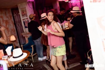 ภาพบรรยากาศงาน Pink Fiesta for Breast Cancer Awareness ที่ Havana Social — photo 101