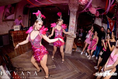 ภาพบรรยากาศงาน Pink Fiesta for Breast Cancer Awareness ที่ Havana Social — photo 113