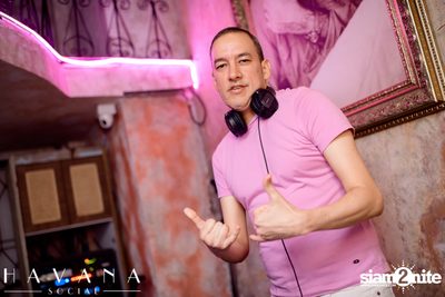 ภาพบรรยากาศงาน Pink Fiesta for Breast Cancer Awareness ที่ Havana Social — photo 129
