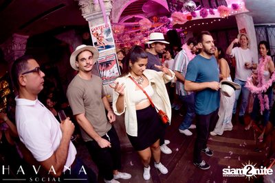 ภาพบรรยากาศงาน Pink Fiesta for Breast Cancer Awareness ที่ Havana Social — photo 136