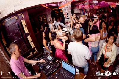 ภาพบรรยากาศงาน Pink Fiesta for Breast Cancer Awareness ที่ Havana Social — photo 158