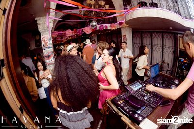ภาพบรรยากาศงาน Pink Fiesta for Breast Cancer Awareness ที่ Havana Social — photo 159