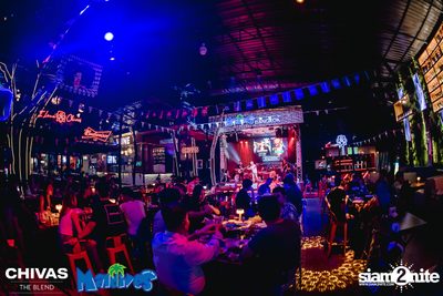 The Parkinson Concert at Maldives Bar Mengjai — photo 8