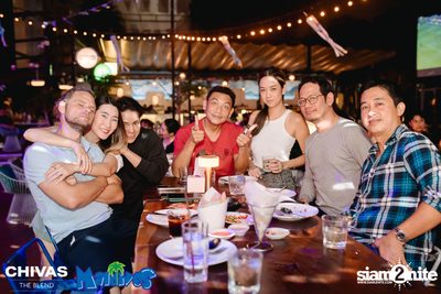 The Parkinson Concert at Maldives Bar Mengjai — photo 23