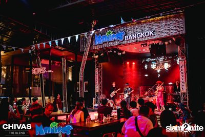 The Parkinson Concert at Maldives Bar Mengjai — photo 69