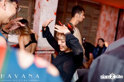 ภาพบรรยากาศงาน Welcome to HELL Halloween Party ที่ Havana Social — photo 6