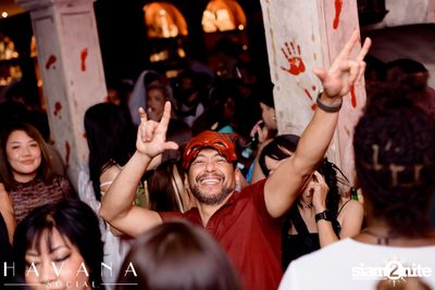 ภาพบรรยากาศงาน Welcome to HELL Halloween Party ที่ Havana Social — photo 29