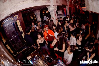 ภาพบรรยากาศงาน Welcome to HELL Halloween Party ที่ Havana Social — photo 33