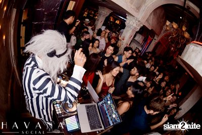 ภาพบรรยากาศงาน Welcome to HELL Halloween Party ที่ Havana Social — photo 75