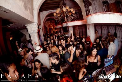 ภาพบรรยากาศงาน Welcome to HELL Halloween Party ที่ Havana Social — photo 78