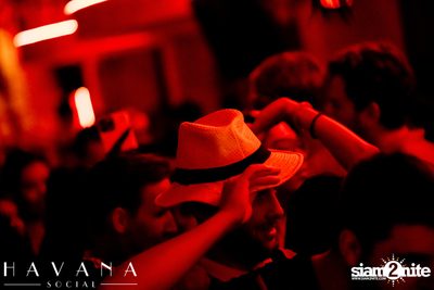 ภาพบรรยากาศงาน Welcome to HELL Halloween Party ที่ Havana Social — photo 81