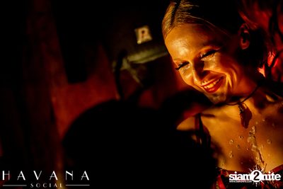 ภาพบรรยากาศงาน Welcome to HELL Halloween Party ที่ Havana Social — photo 94