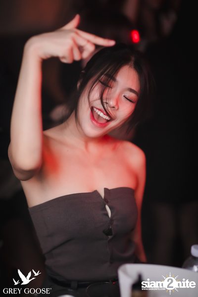 ภาพบรรยากาศงาน Grey Goose presents Friday Night ที่ Milley Club — photo 74
