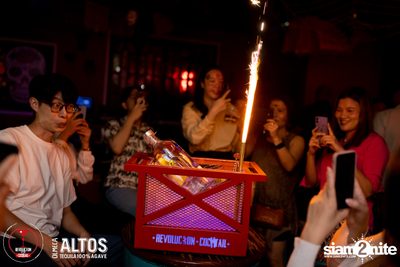Dia de Muertos party at Revolucion Cocktail  — photo 20