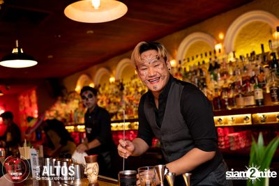 Dia de Muertos party at Revolucion Cocktail  — photo 27