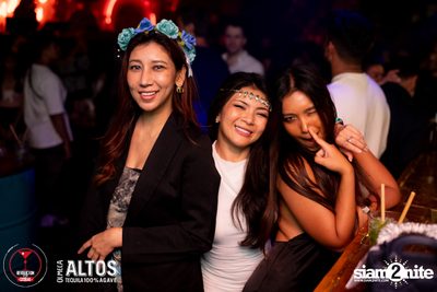 Dia de Muertos party at Revolucion Cocktail  — photo 122