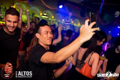 Dia de Muertos party at Revolucion Cocktail  — photo 128