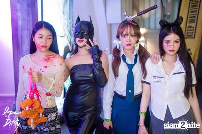 Mad Halloween at Dope & Dirty — photo 33