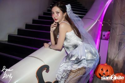 Mad Halloween at Dope & Dirty — photo 62