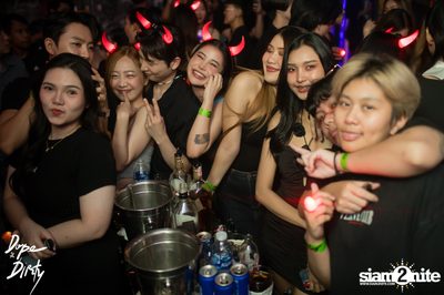 Mad Halloween at Dope & Dirty — photo 63