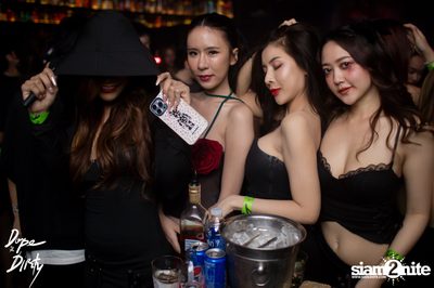 Mad Halloween at Dope & Dirty — photo 67