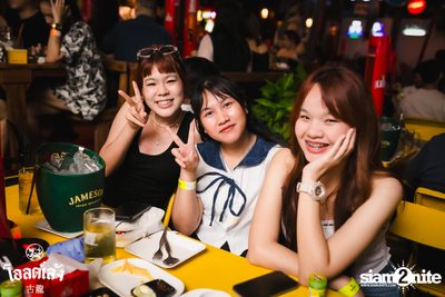 Three Man Down Concert at Old Leng — photo 18