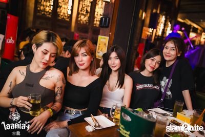 Three Man Down Concert at Old Leng — photo 38