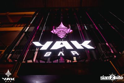 Retrospect Concert at Yak Bar — photo 2