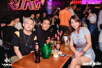 Retrospect Concert at Yak Bar — photo 142