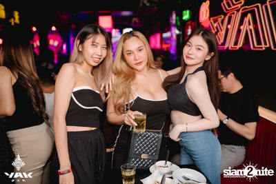 Retrospect Concert at Yak Bar — photo 150