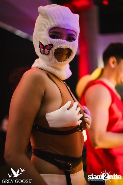 ภาพบรรยากาศงาน Grey Goose Presents Kolour Halloween 2023 ที่ Escape Bangkok — photo 10