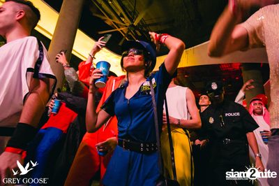 ภาพบรรยากาศงาน Grey Goose Presents Kolour Halloween 2023 ที่ Escape Bangkok — photo 16