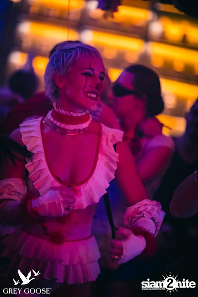 ภาพบรรยากาศงาน Grey Goose Presents Kolour Halloween 2023 ที่ Escape Bangkok — photo 50