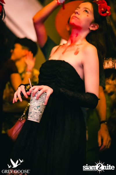 ภาพบรรยากาศงาน Grey Goose Presents Kolour Halloween 2023 ที่ Escape Bangkok — photo 88