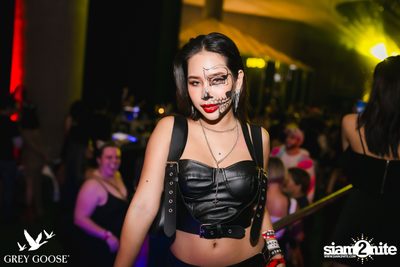 ภาพบรรยากาศงาน Grey Goose Presents Kolour Halloween 2023 ที่ Escape Bangkok — photo 100