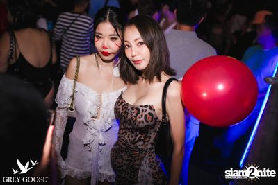ภาพบรรยากาศงาน Grey Goose Presents Kolour Halloween 2023 ที่ Escape Bangkok — photo 107