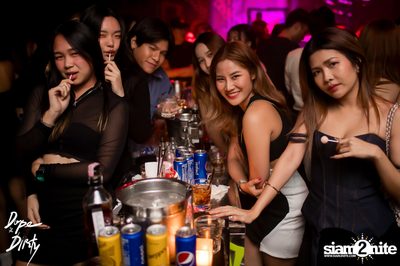 Jam ft. WONDERFRAME CHAMOOK SUCHANAN at Dope & Dirty — photo 11
