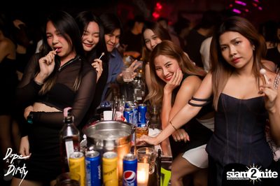 Jam ft. WONDERFRAME CHAMOOK SUCHANAN at Dope & Dirty — photo 12
